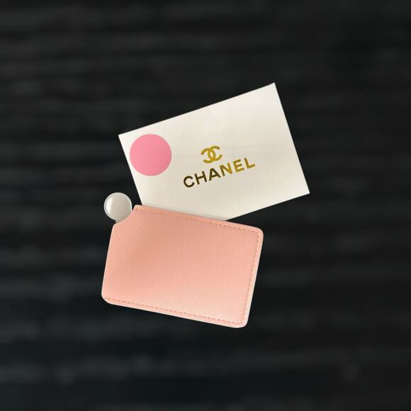 Blush Pink Chanel Card Holder/Mirror - New Box Bridsemaid Stocking Stuffer Gift - Picture 2 of 3